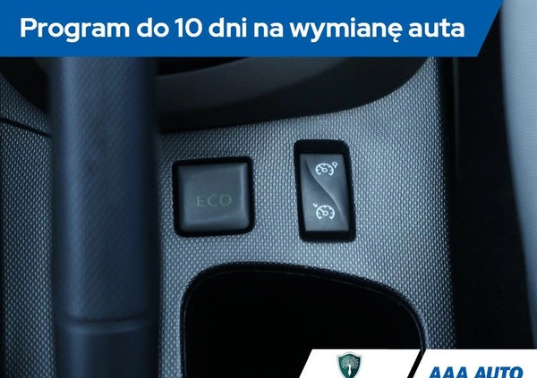 Renault Captur cena 39000 przebieg: 99585, rok produkcji 2013 z Chocz małe 326